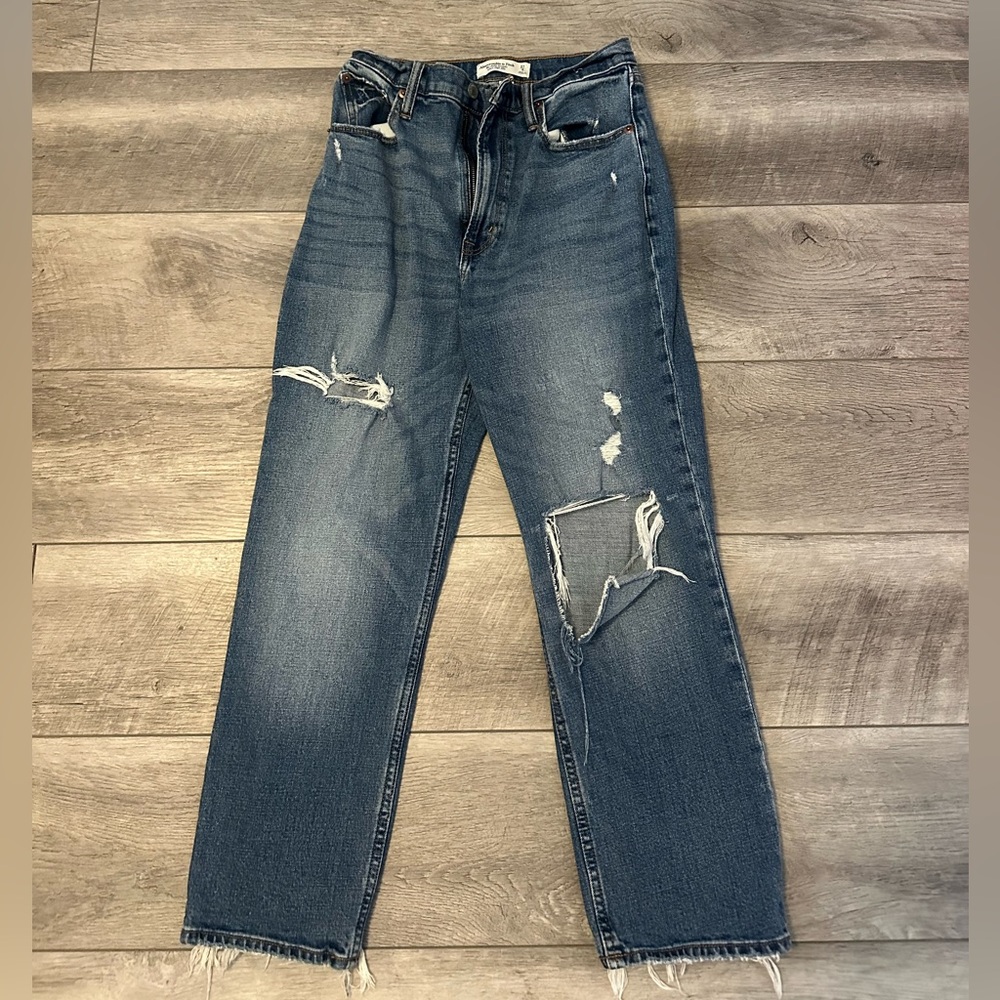 Abercrombie High Rise Ankle Straight Jean